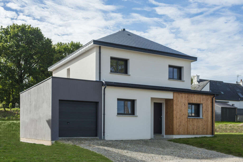 Construction d’une maison écologique en Ille-et-Vilaine, à Bain-de-Bretagne : reportage photo - façade principale