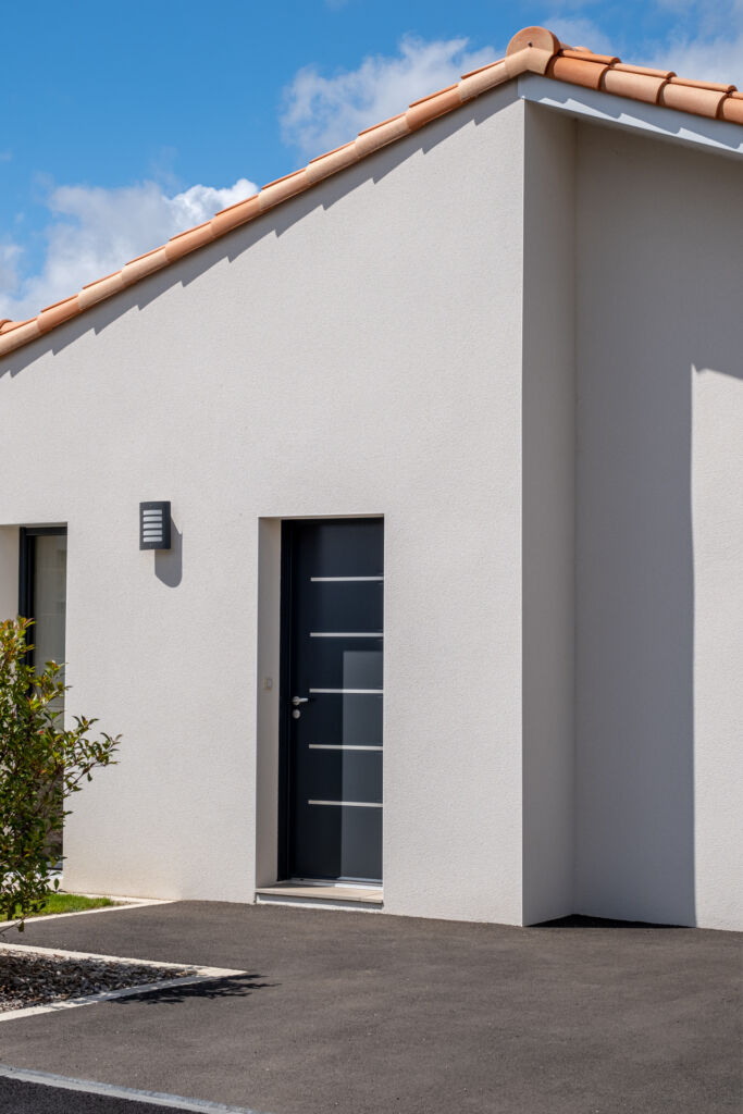 Construction d’une maison écologique en Loire-Atlantique, à Haute-Goulaine : reportage photo - fentrée