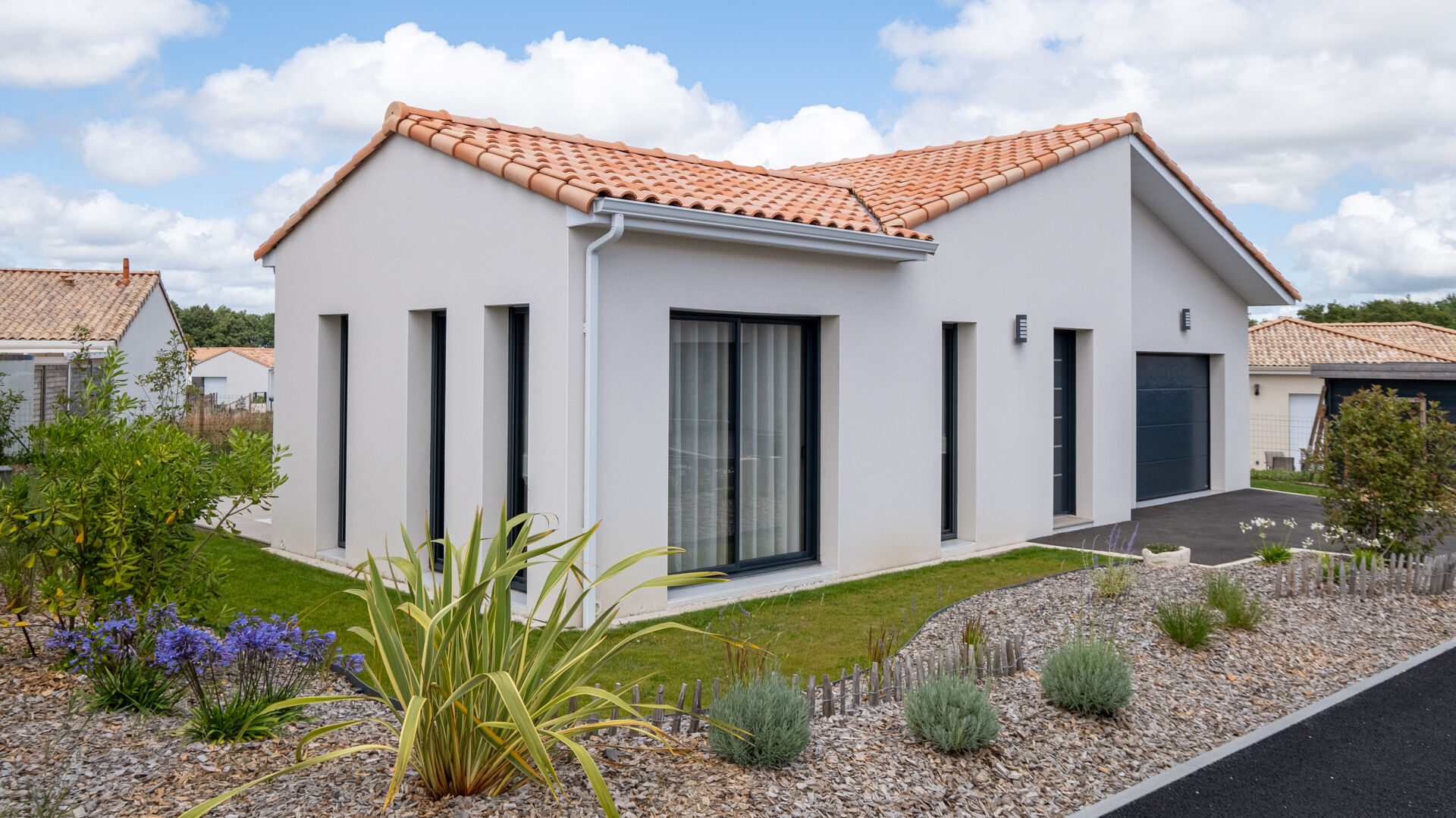 Construction d’une maison écologique en Loire-Atlantique, à Haute-Goulaine : reportage photo - façade sud